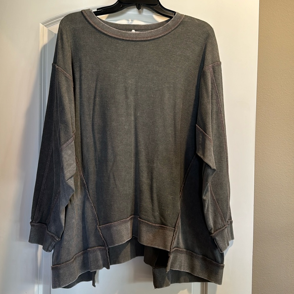 easel Washed Charcoal Oversized Long Sleeve Top